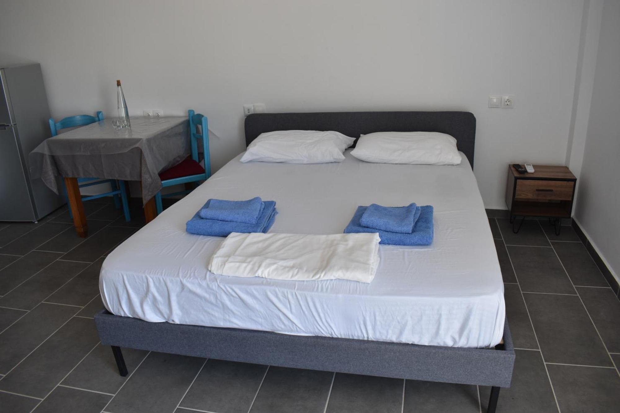 Anastasias Apartments Sarande Exterior photo